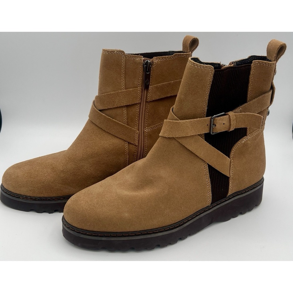 Donald J Pliner Suede Chelsea Boots Tan w/ Brown Lug Sole Women's 7.5 Medium EUC